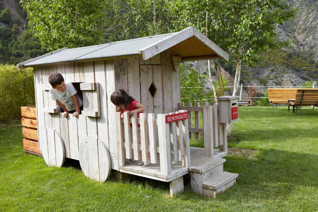 Cal Bou Rural Resort Fontaneda Екстер'єр фото